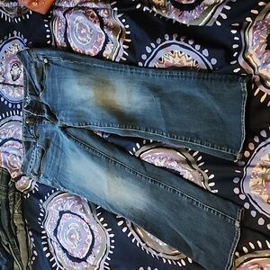 Women's capris jean